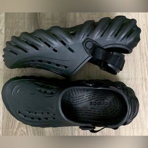 Echo clog crocs